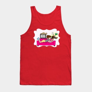 cat over tv Tank Top